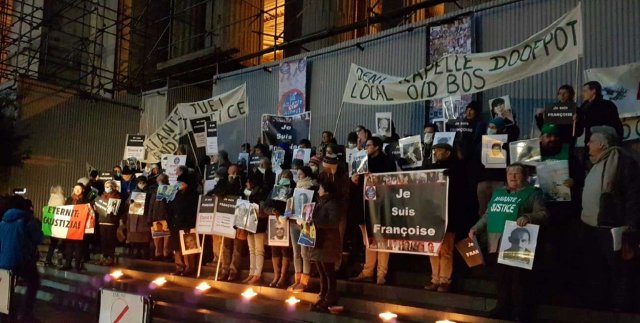 Janvier 2017 : Rassemblement devant le Palais de Justice de Bruxelles pour le procès contre Eternit